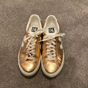 COPY - Veja Sneakers